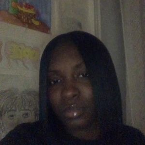 Meet your Posher, Kay